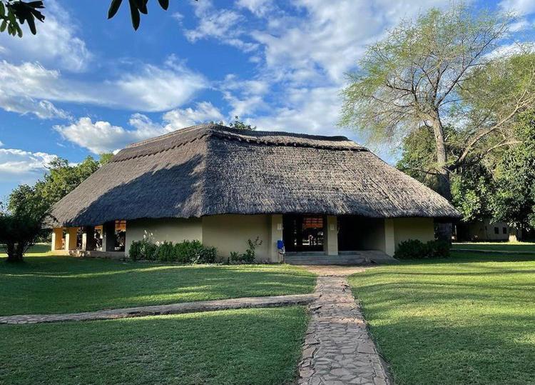 Marula Lodge Mfuwe Екстер'єр фото